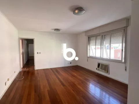 Apto com 3 quartos, 3 banheiros e 139m² à venda no bairro Independencia, Porto Alegre