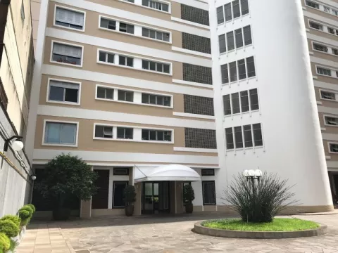 Box com 10m² para alugar no bairro Centro, Porto Alegre