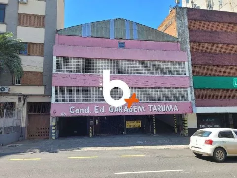 Box com 11m² à venda no bairro Independencia, Porto Alegre